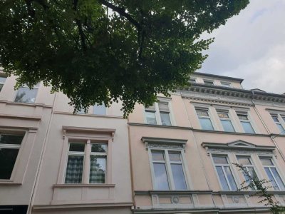 NEU *Paul & Partner* GEMÜTLICH WOHNEN IN DER STADTMITTE ! MIT EINBAUKÜCHE !
