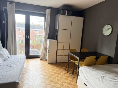 1-Zimmer Wohnung möbliert mit Balkon in Hamburg-Winterhude