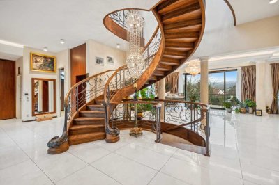 Exklusive Villa im Hardtwald mit traumhaften Taunusblick