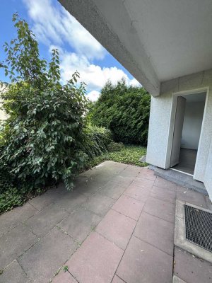 frisch saniert mit eigener Terrasse!