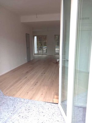 Erstbezug am Meer – Exklusive Maisonette über zwei Etagen mit 2 Terrassen