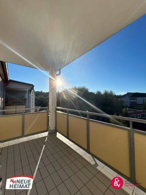 3 ZIMMER WOHNUNG MIT BALKON UND TIEFGARAGE IN ST. GEORGEN - HERBSTAKTION 2 MONATE MIETFREI