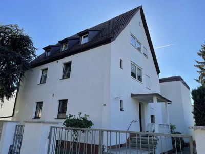ATTRAKTIVES GROẞZÜGIGES MEHRFAMILIENHAUS MIT 751 QM GRUNDSTÜCK VON PRIVAT