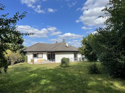 Bungalowtraum -herrlich am Ortsrand für Ruehliebende