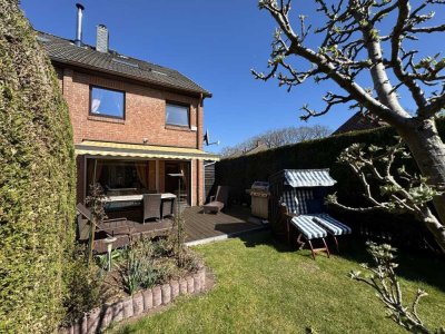 Attraktives Endreihenhaus mit eingewachsenem Garten und einer optimalen Raumaufteilung.