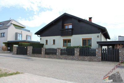 Sehr gut gelegenes Einfamilienhaus bzw. Zweifamilienhaus in ruhiger Lage in Deutsch Wagram