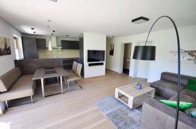 Modernes Terrassenapartment in sonniger und traumhafter Panoramalage von Aurach