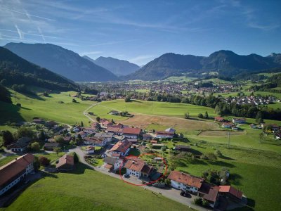 Helle 3,5-Zimmer Wohnung mit 2 Balkonen auf der Sonnenseite von Ruhpolding