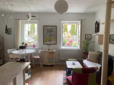 Für Familie oder WG - Nahe Tesla - Frisch renovierte Wohnung mit Terrasse