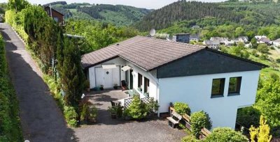 Lage Lage Lage, Einfamilienhaus mit traumhaftem Weitblick