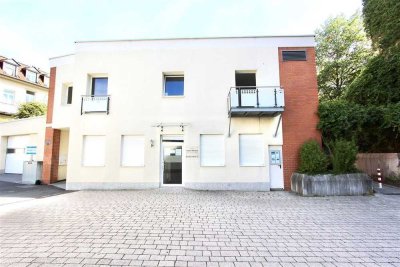 Moderne, ruhige 2 Zi.-Mietwohnung mit Balkon im Zentrum, 1.OG - kein Lift.