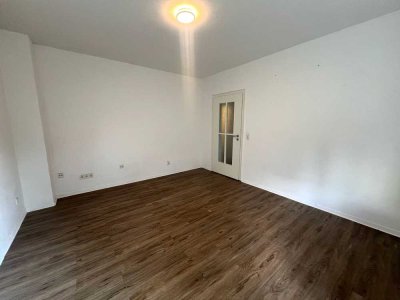 Wunderschöne Wohnung mit Balkon und EBK direkt am Wiesental!