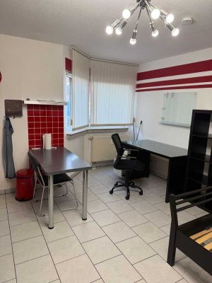 Möblierte & frisch renovierte 1-Zimmer-Studentenwohnung in Bochum