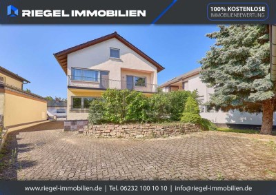 Sie hier? Wir auch! EFH mit Doppelgarage auf einem 754 m² Grundstück– viel Platz für Familie & Ideen