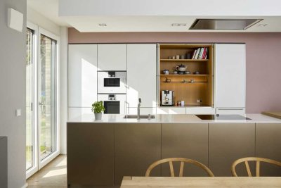 Familienfreundliche 5-Zimmer-Wohnung mit Garten & Stellplatz im Wiesbadener Villenviertel