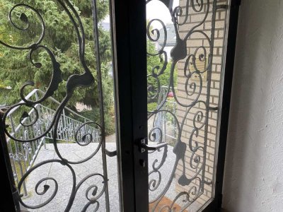 3,5-Zimmer Wohnung mit Einbauküche, Balkon, Garage in Bad Münstereifel