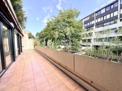 LU-Süd - sanierungsbedürftige 4 ZKB/Balkon-Wohnung mit Garage