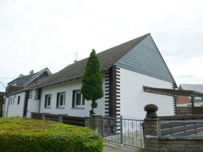 Direkt am See + Einbauküche + alles neuwertig