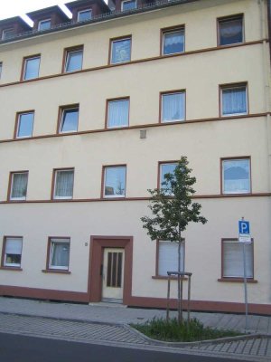 3 ZKB mit Balkon, Uninah!