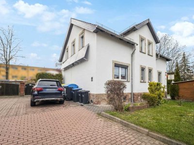Einfamilienhaus und drei ertragreiche Gewerbeeinheiten in zentraler Lage von Böhlen bei Leipzig