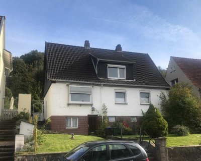 Haus mit drei Zimmern und Einbauküche in Bad