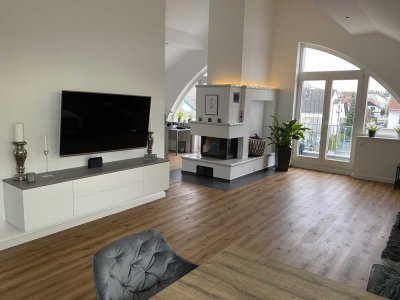 VON PRIVAT: Luxuriöse Dachgeschoßwohnung am oberen Steinberg