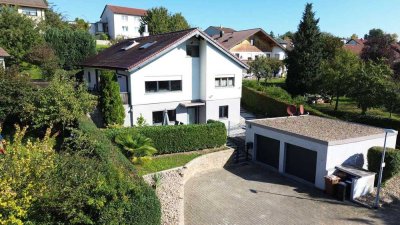Großzügiges Einfamilienhaus mit Einliegerwohnung, Gartenidylle und Stadtrandlage in Güglingen
