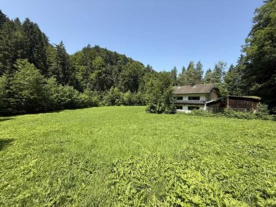 Einmalige Gelegenheit: Idyllisches Naturparadies mit großem Grundstück in Alleinlage!
