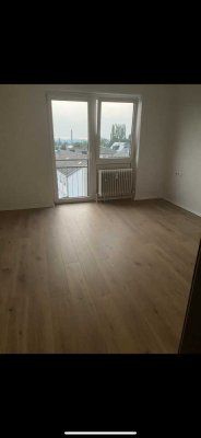 Vollständig renovierte 3-Zimmer-Wohnung mit Balkon in Stolberg