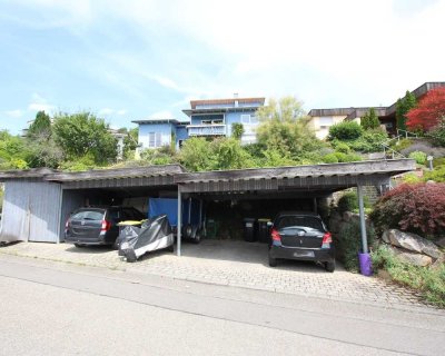 **Zwei Wohnhäuser mit Carports und Garten in naturnaher Lage mit Traumaussicht über Simmozheim**