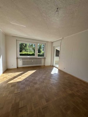 Großzügige 3-Zimmer-Hochparterrewohnung mit Südbalkon – ideal für Kapitalanleger