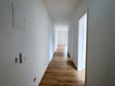 Frisch sanierte 2-Zimmer-Wohnung mit Balkon in Bergkamen-Rünthe