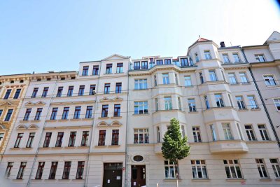 4 Zimmer**Dachgeschossflair in Gohlis genießen**EBK**Parkett**Fußbodenheizung**