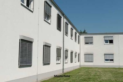 5-Zimmer-Wohnung und 2 Balkone
