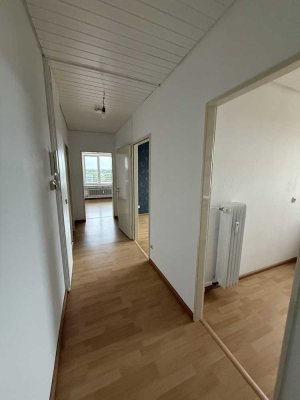 Helle 2-Zimmer-Wohnung mit Weitblick über Elmshorn