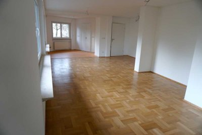 Exklusive 4-Zimmer-Wohnung mit gehobener Innenausstattung mit Balkon in Speyer