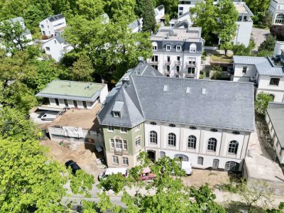 *exklusive Wohnung im historischen Speisesaal des bekannten Lahmann-Sanatoriums *