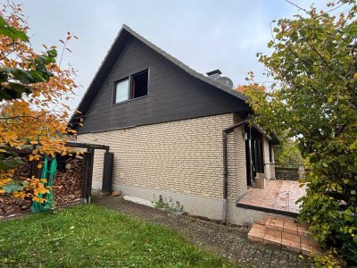 6-Zimmer Einfamilienhaus mit Einliegerwohnung und Garage in Much von Privat an Privat
