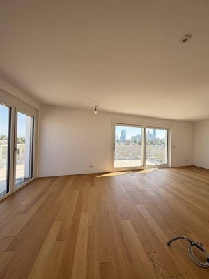 LUXURIÖSER ERSTBEZUG MIT TRAUMTERRASSE – 3-ZIMMER-DACHGESCHOSSWOHNUNG IN 1210 WIEN