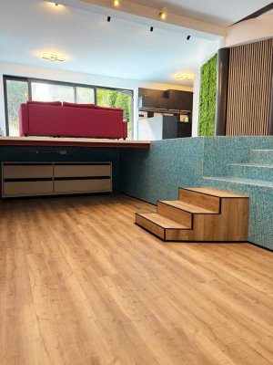 Exklusive möblierte Wohnung im Souterrain mit Terrasse, Design-Bad & neuer Einbauküche - Erstbezug!