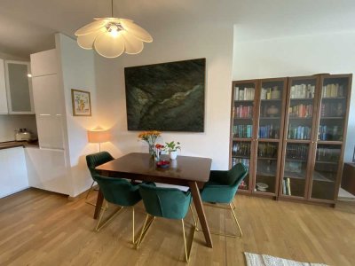 Exklusive 2-Raum-Terrassenwohnung mit geh. Innenausstattung mit Balkon und EBK in Köln Junkersdorf