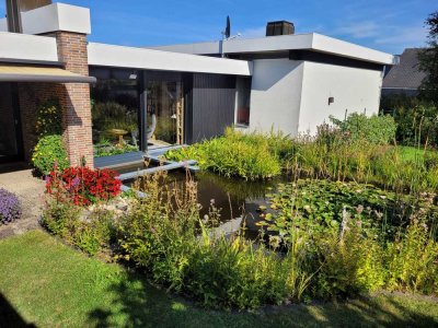 Freistehendes Einfamilienhaus mit Anbau