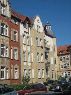 2 ZKB - Raumwunder im DG eines Stilaltbaus