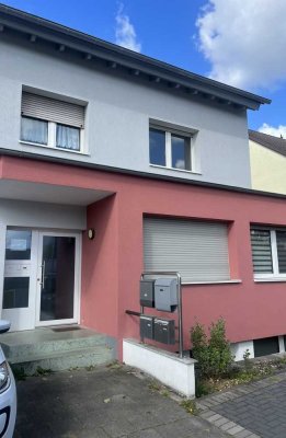 2-Zimmer-Souterrain-Wohnung in Kelsterbach