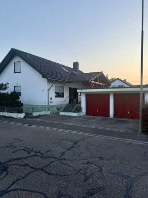Freundliche 2-Zimmer-Wohnung mit Balkon in Rheinau