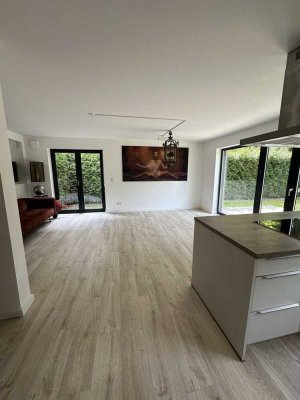 Exklusives Haus zur Miete in Wohldorf-Ohlstedt