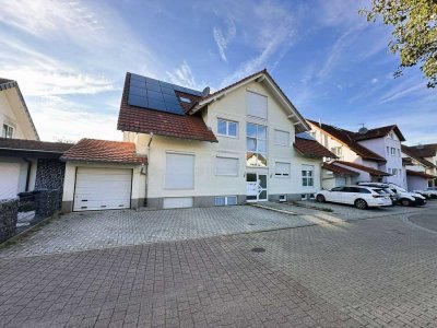 3,5 Zimmerwohnung im Erdgeschoss (links) in schöner Lage in Teningen-Nimburg