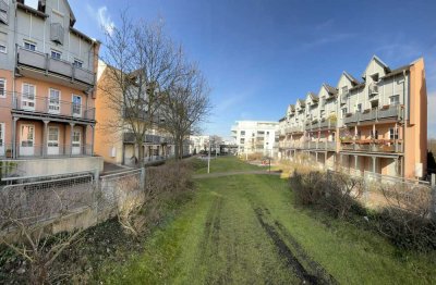 Mitten im Grünen: 2-Zimmer-Maisonette-Wohnung, mit Terrasse und Balkon