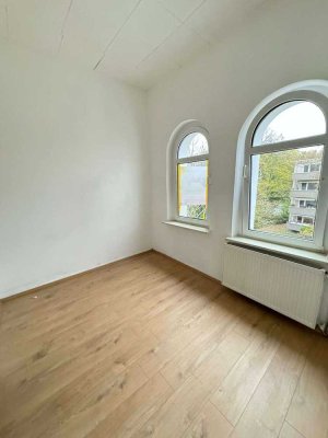Familiengeeignete Wohnung auf ganzer Etage in ruhiger Lage