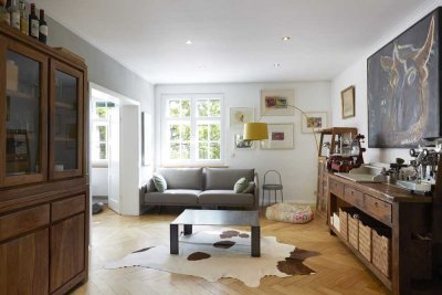 Stilvolle 3-Zimmer-Wohnung mit gehobener Innenausstattung inklusive Einbauküche in München